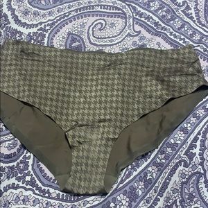 Victoria’s Secret hiphugger large.